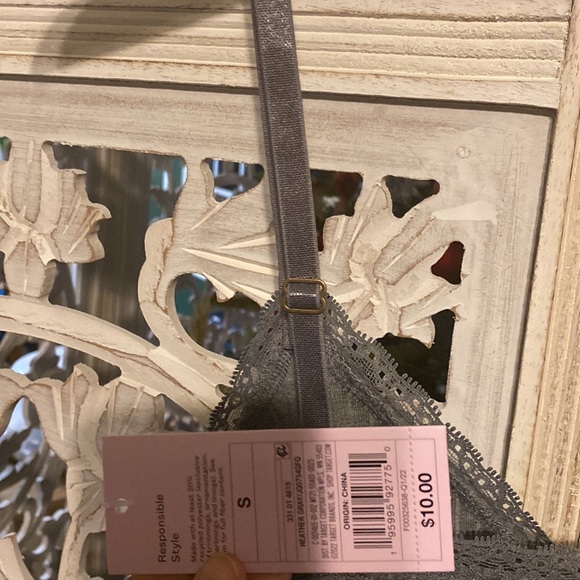 Crop grey tank top from target - Picture 3 of 3